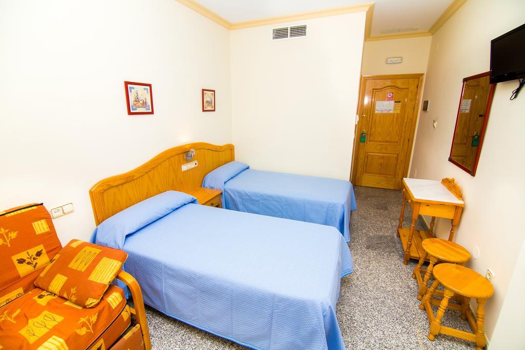 Corchos 2* Fuengirola