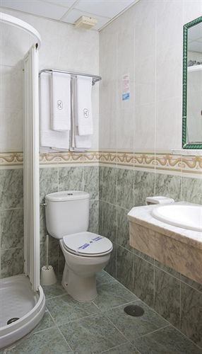Corchos Guest house 2*